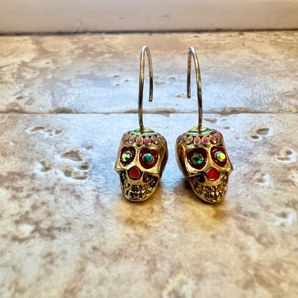 Skull earrings Betsy Johnson - Picture 1 of 2